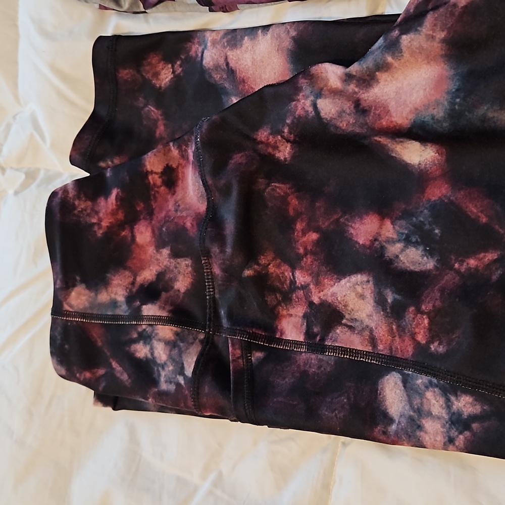 2 pair womens yoga pants sz MED - Picture 2 of 6